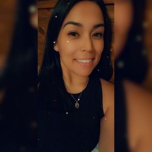 Meet your Posher, Brenda